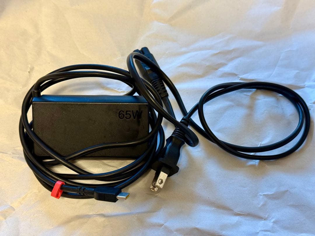 WU3/H2 i7-1360P 32GB 512GB LIFEBOOK AC付き