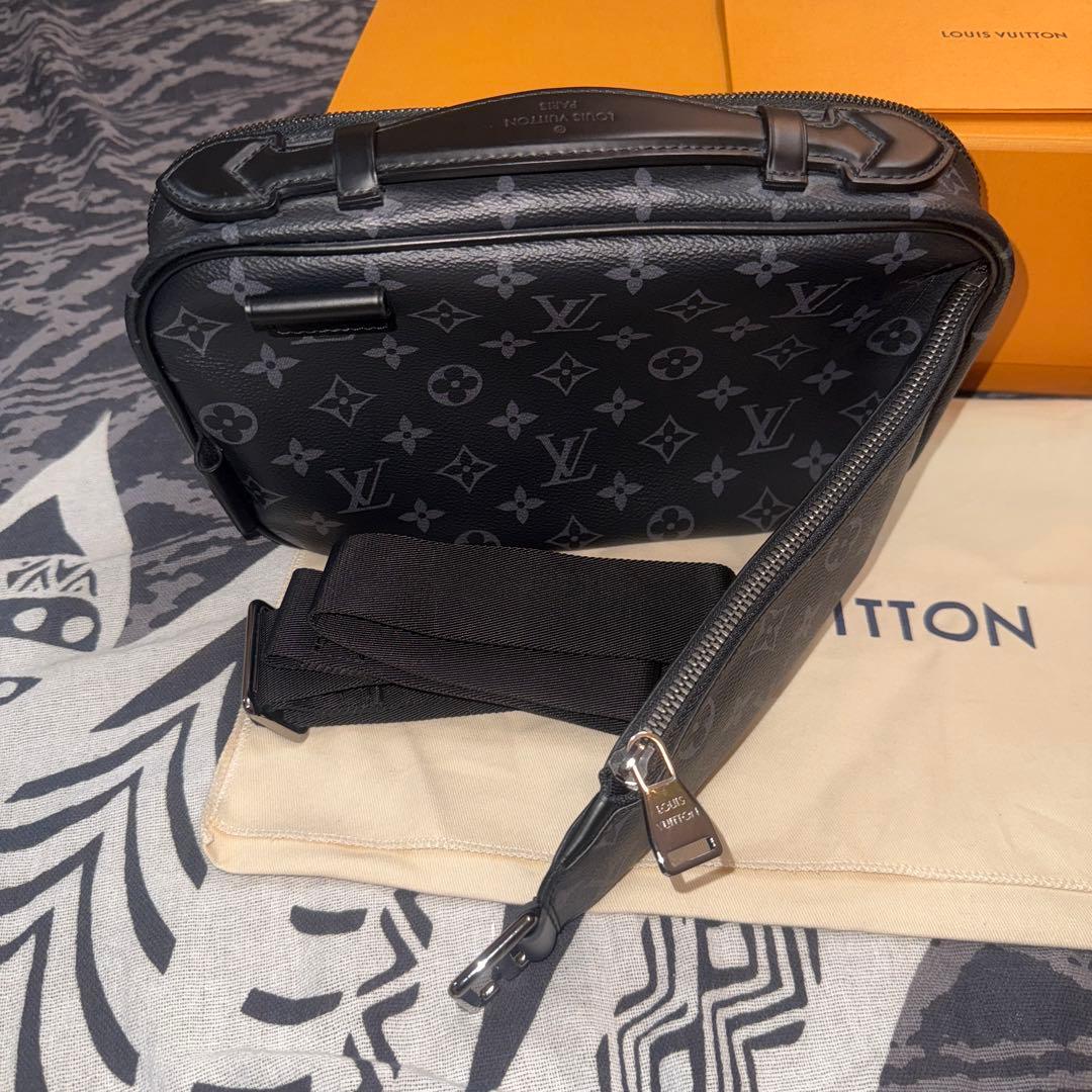 【美品】ルイヴィトン バムバック M42906