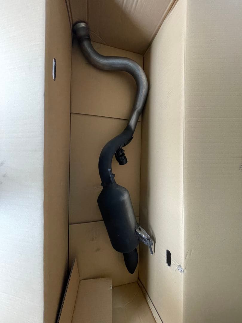 ランドクルーザー　純正　マフラー本体