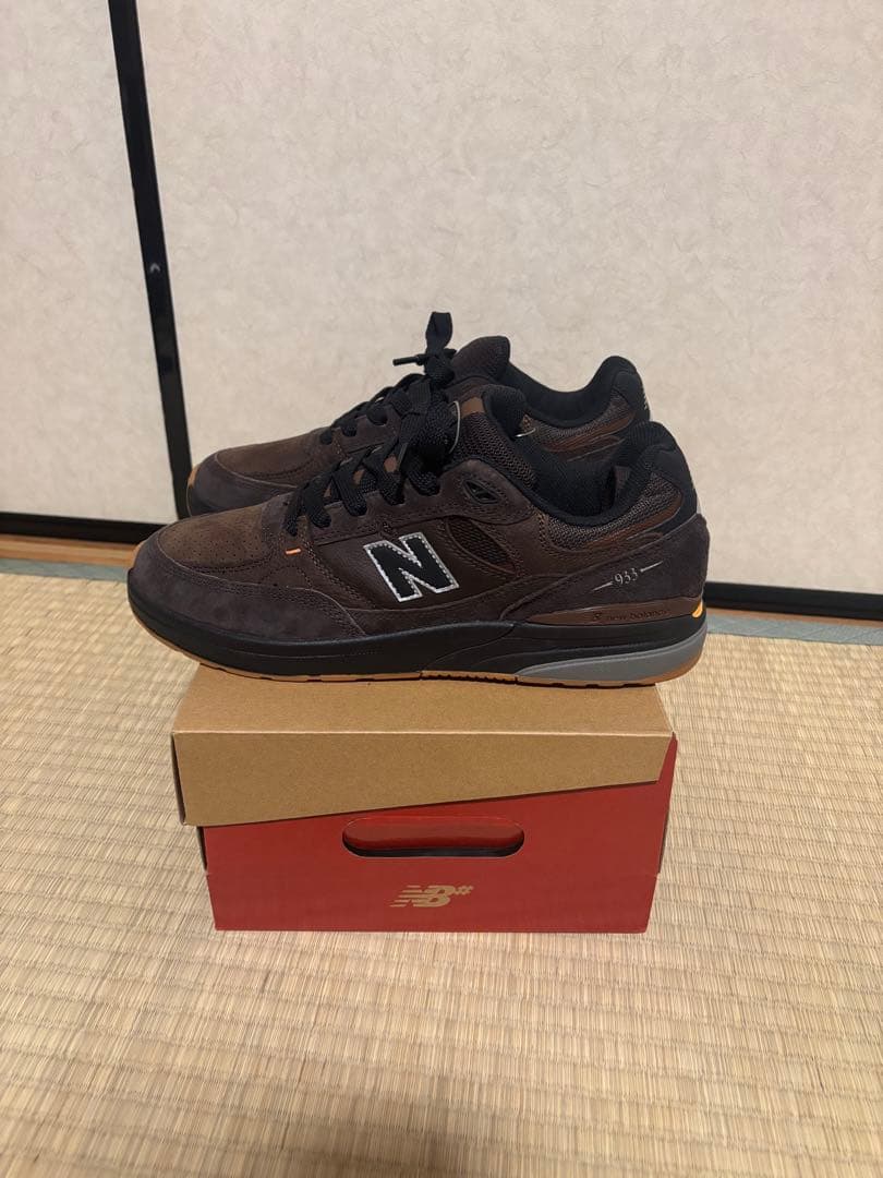 Andrew Reynolds × New Balance NB 933
