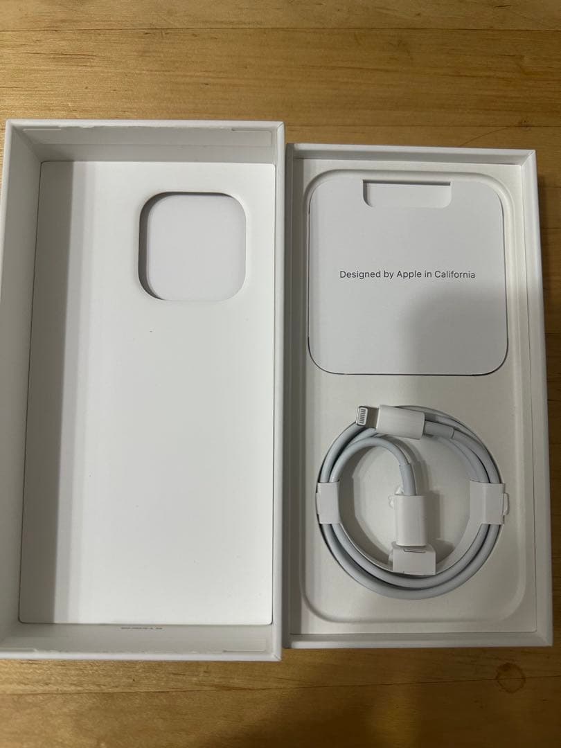 Apple iPhone 14 Pro 512GB SIMフリースペースブラック