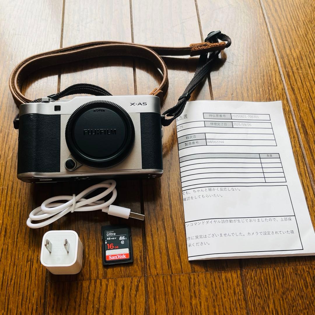【最終値下げ】Fujifilm 富士フィルム X-A5 ミラーレス一眼 ブラック