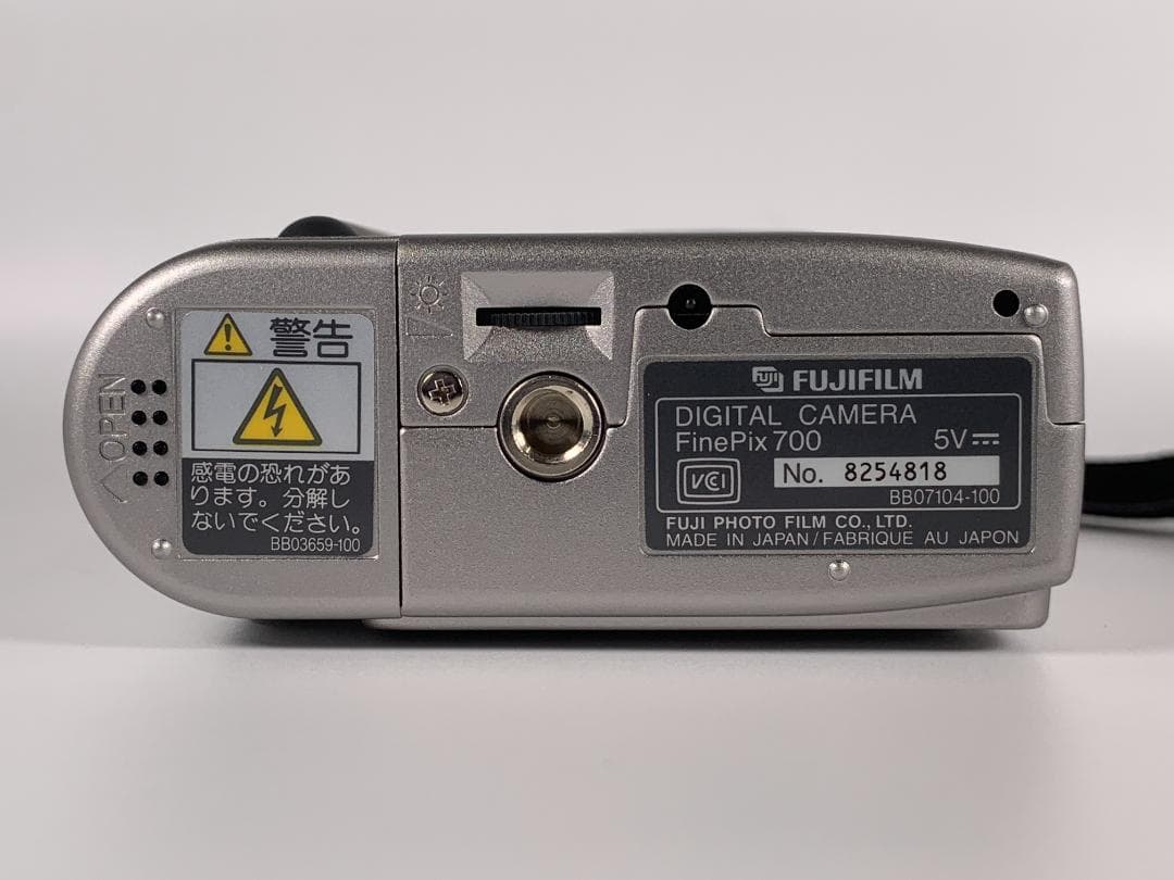 希少 ほぼ未使用 稼働 FinePix700 初代 美品 平成レトロ デジカメ