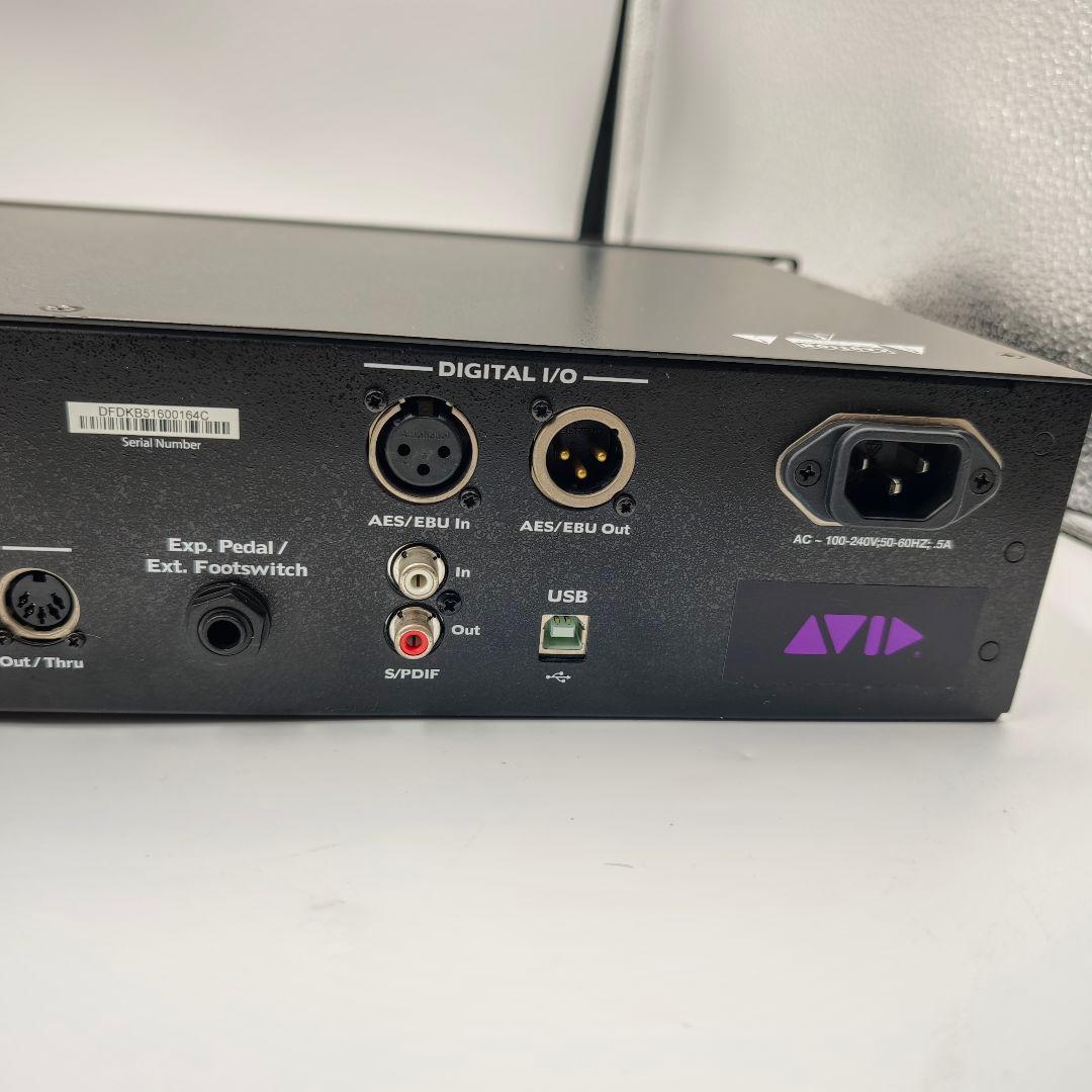 【完動品】Avid Eleven Rack エレキギター用プロセッサー