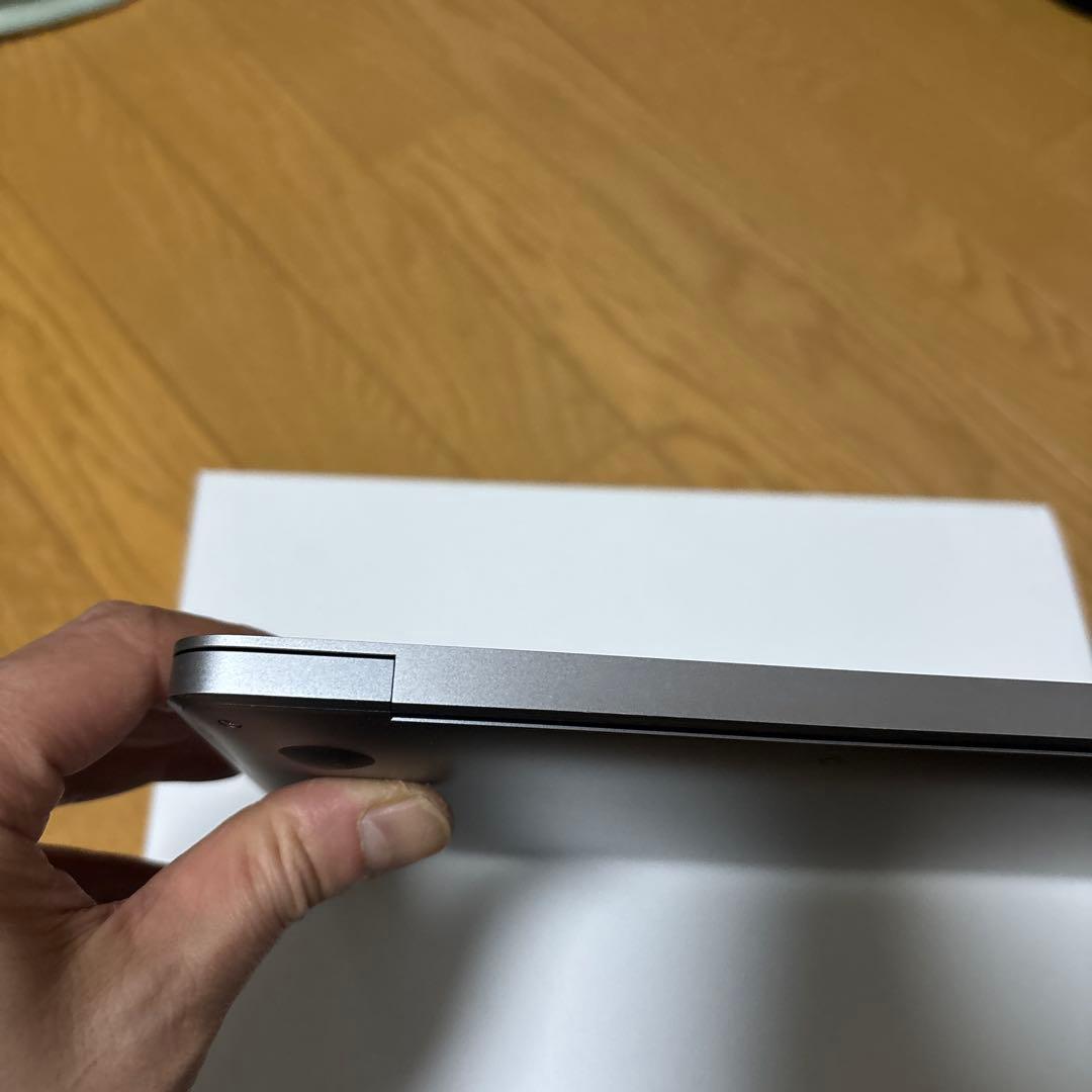 MacBook本体 MacBook Air M1 2020 256GB