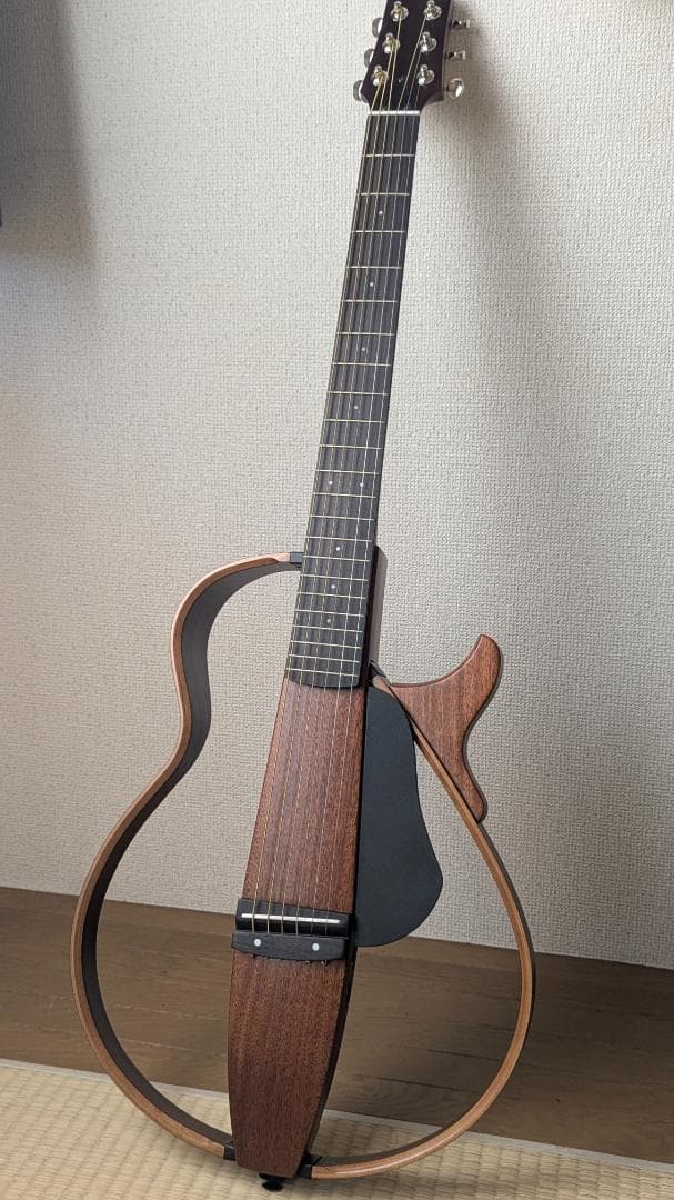 【ほぼほぼ未使用品】SLG200S NT サイレントギター