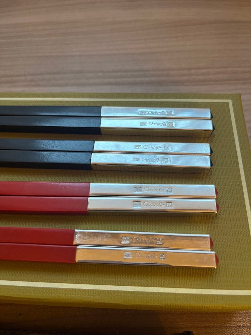 クリストフル　ユニ 箸 4セット ノワール＆ルージュ