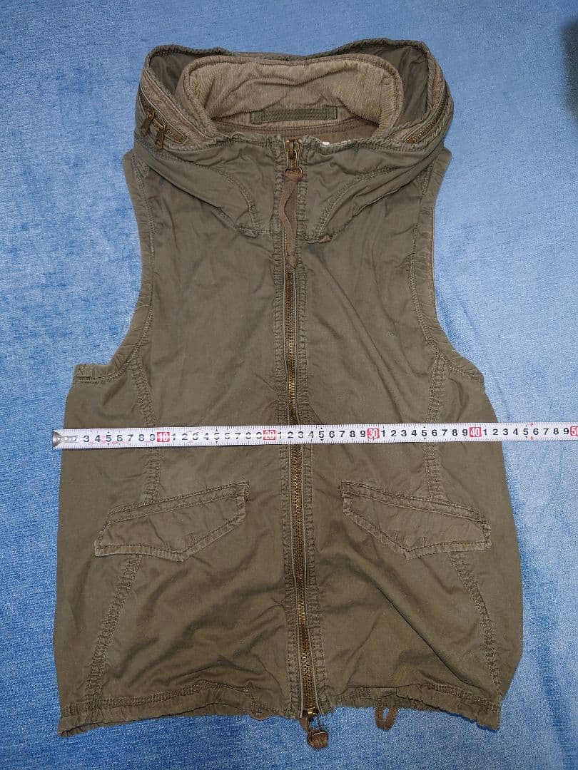 ゴア　GOA ベスト　グレー フード付き