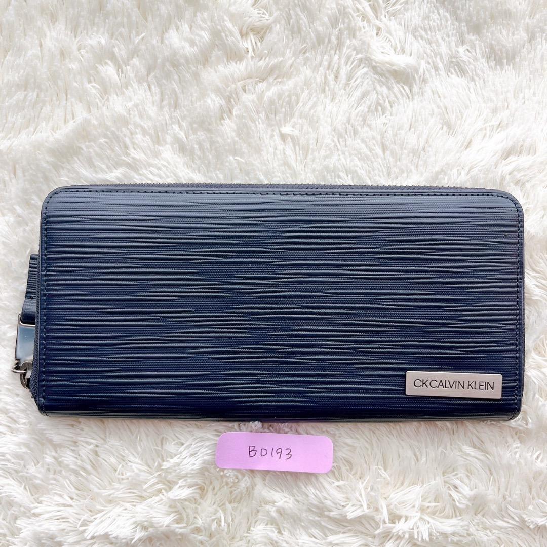 CK  （カルバンクライン） 長財布 ネイビー 型押し
