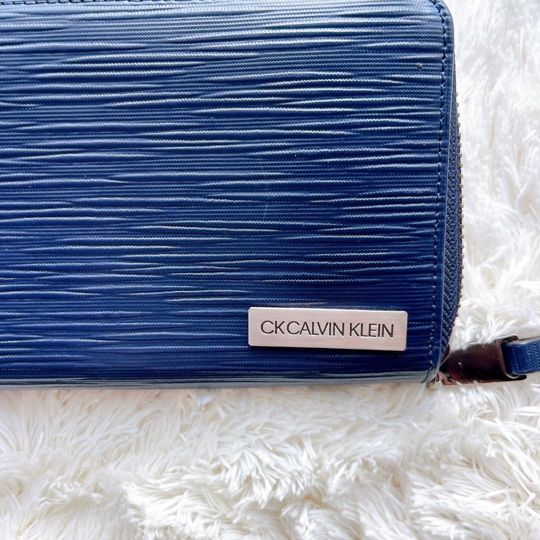 CK  （カルバンクライン） 長財布 ネイビー 型押し