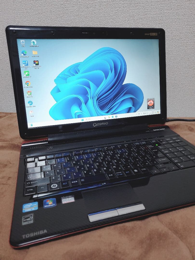 Toshiba Qosmio ノートPC Windows 11