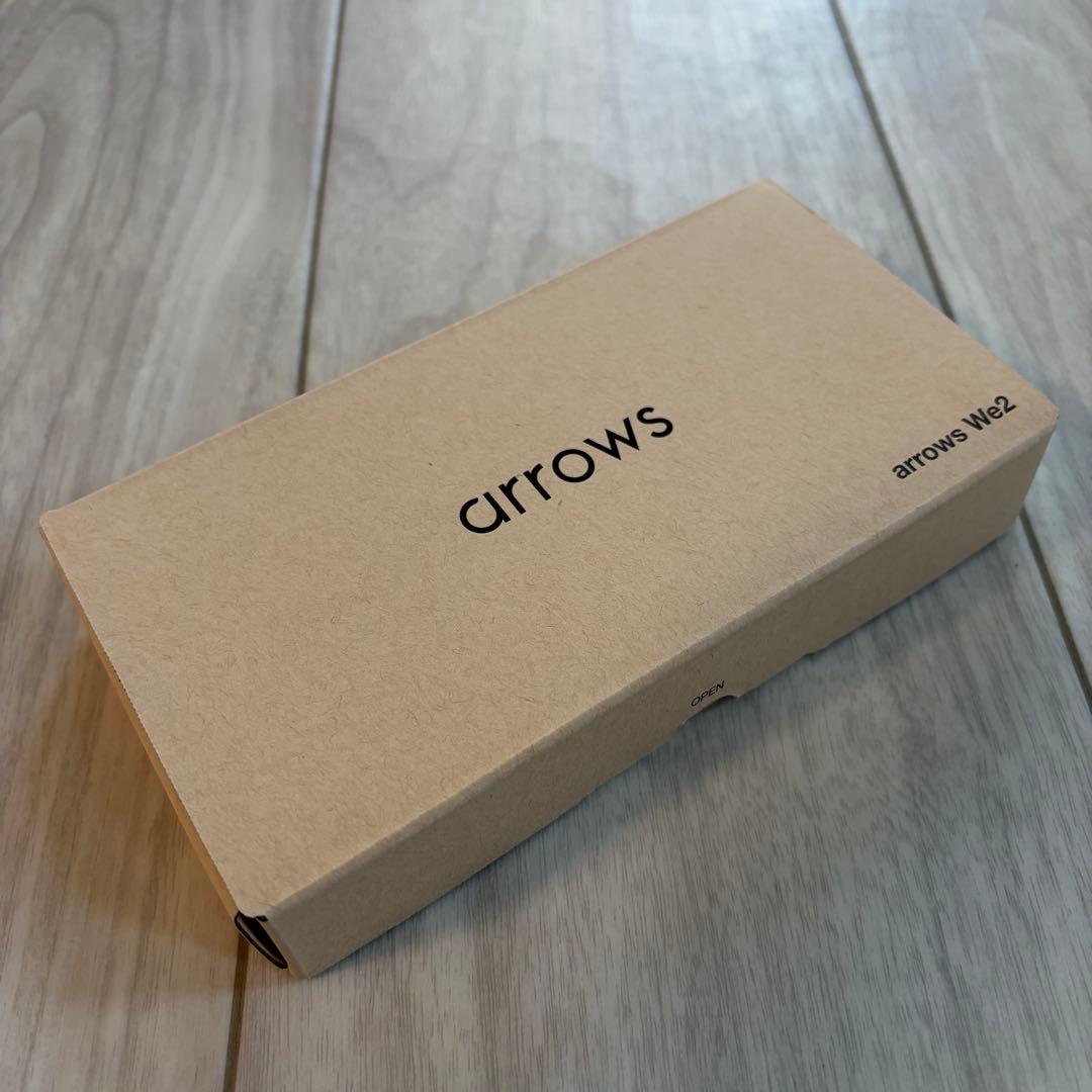 【開封済み未使用】FCNT arrows We2 ライトブルー