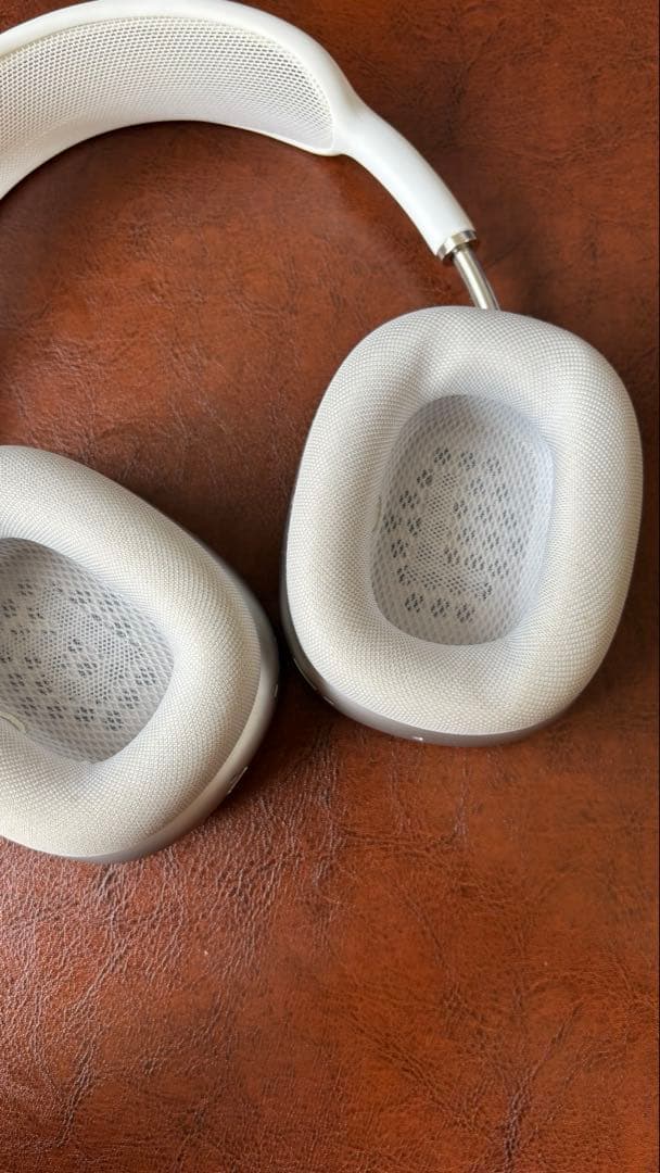 【値下げ・ほぼ未使用】AirPods Max シルバー