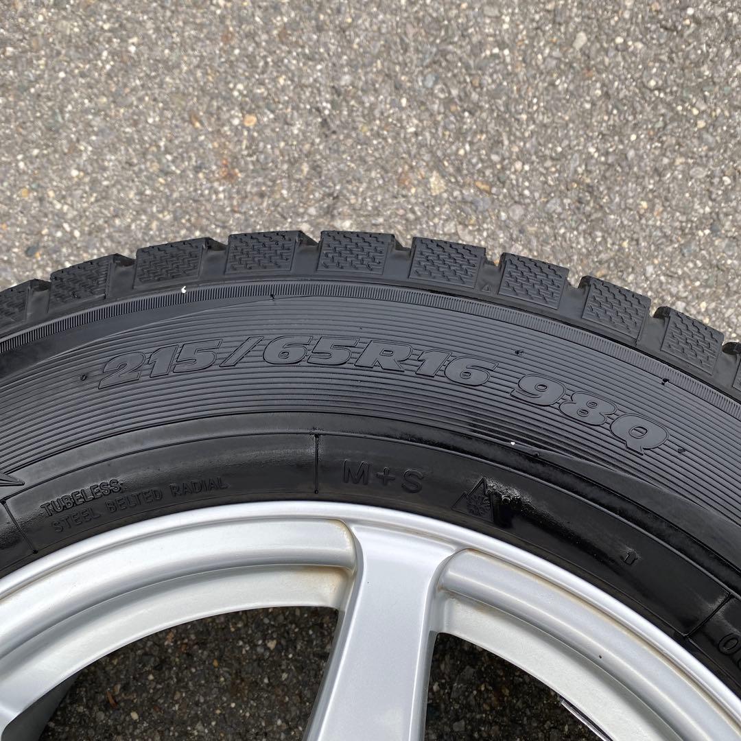 中古バリ溝トーヨースタッドレスセット215/65R16 30系アルファード等