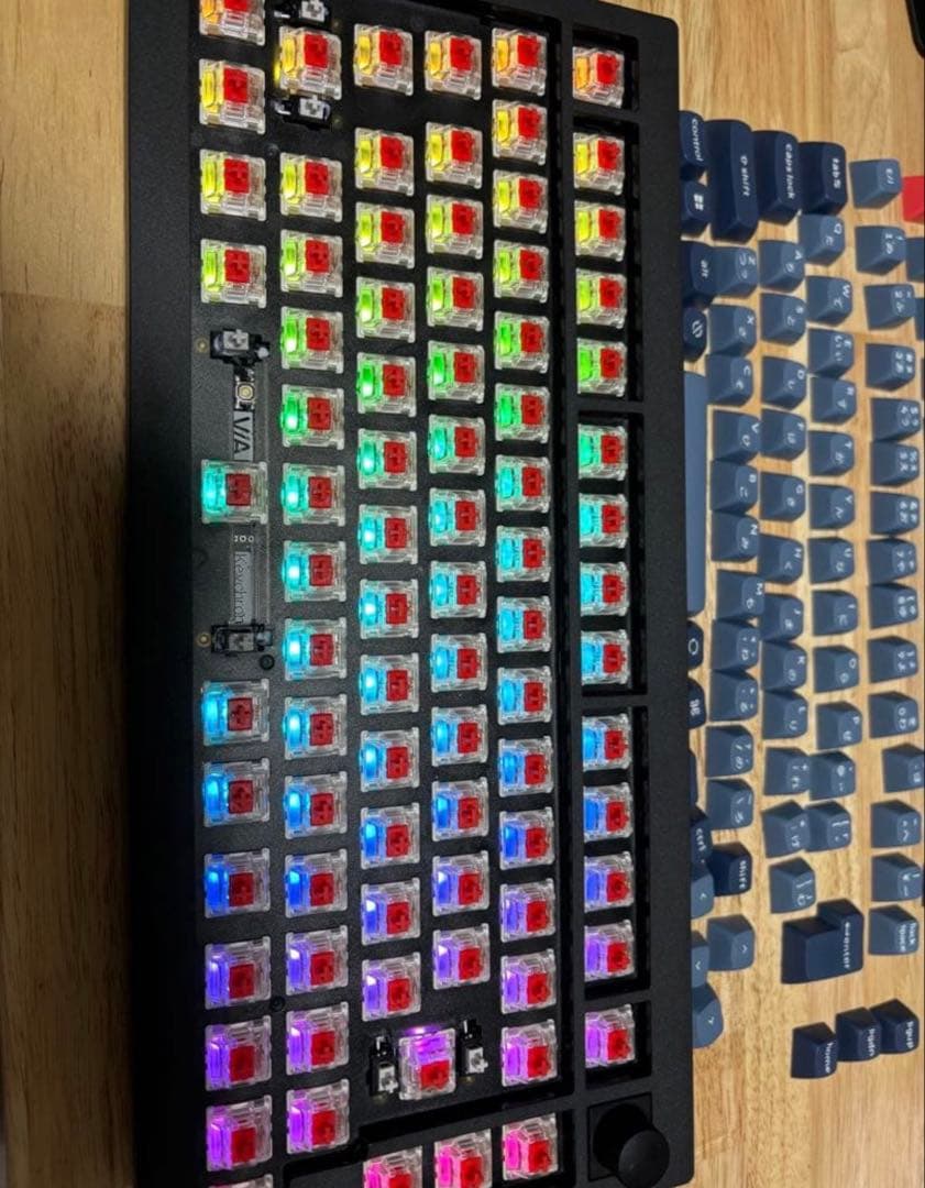 Keychron V1 Max メカニカルキーボード