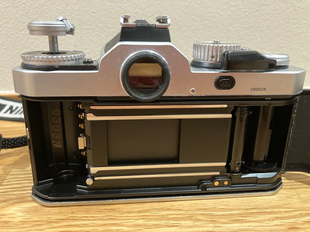 Nikon film camera FM3Aとレンズ2種