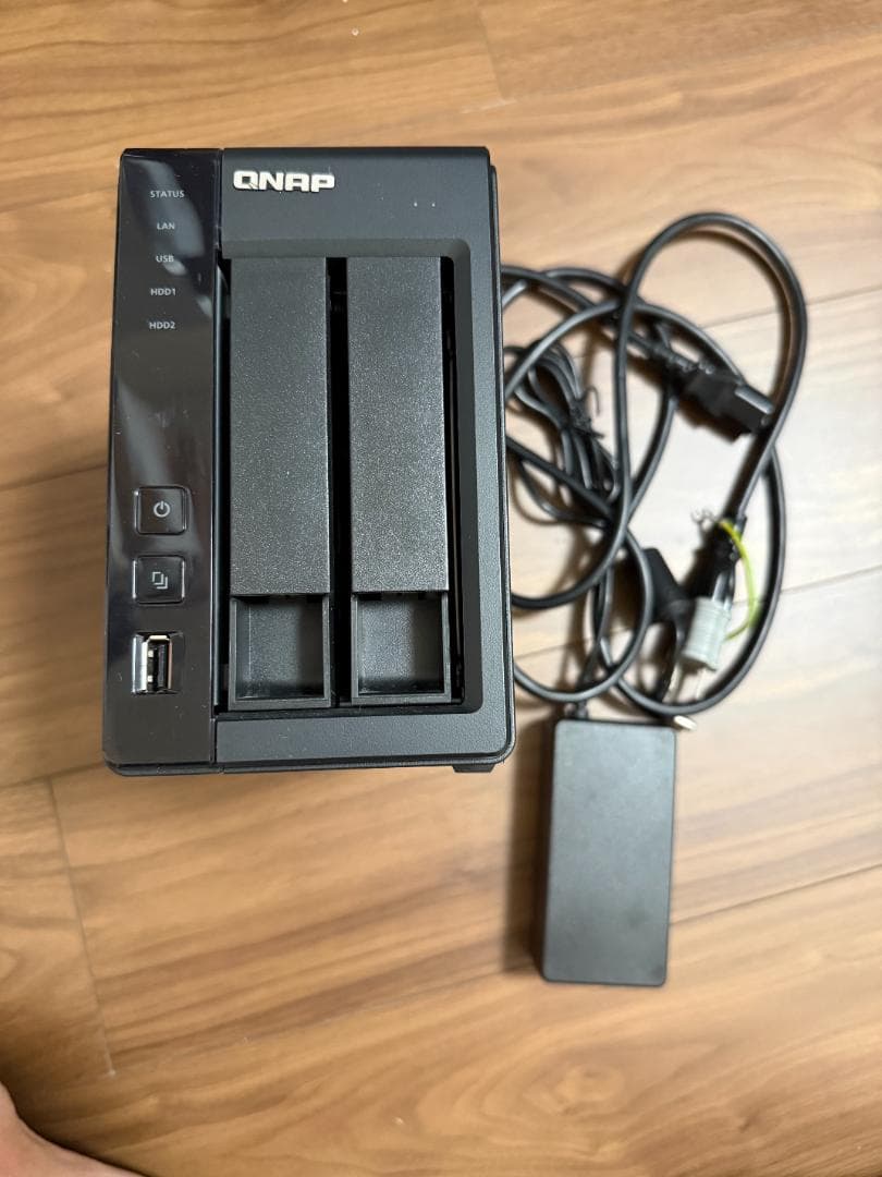 QNAP TS-219P II NAS（ネットワークHDD）01