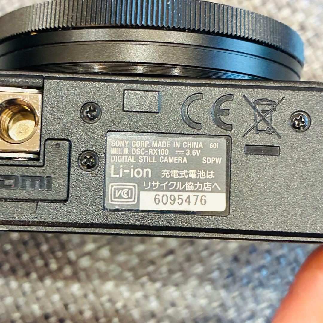 m*u様 美品　SONY DSC-RX100 (初代) 箱 付属品あり