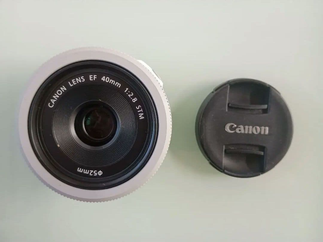 Canon EF 40mm E2.8 STM（ホワイト）単焦点レンズ