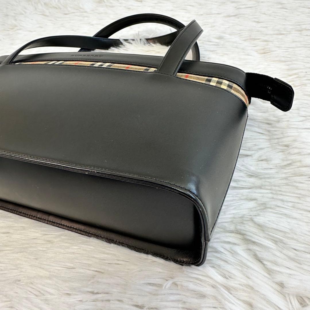 Burberry バーバリー レザー ハンドバッグ ノバチェック 黒 ブラック