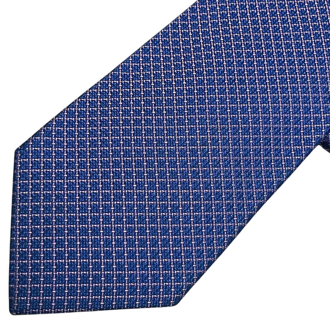 HERMES エルメス　高級ネクタイ　ジャガード織　ブルー　総柄　剣裏H柄