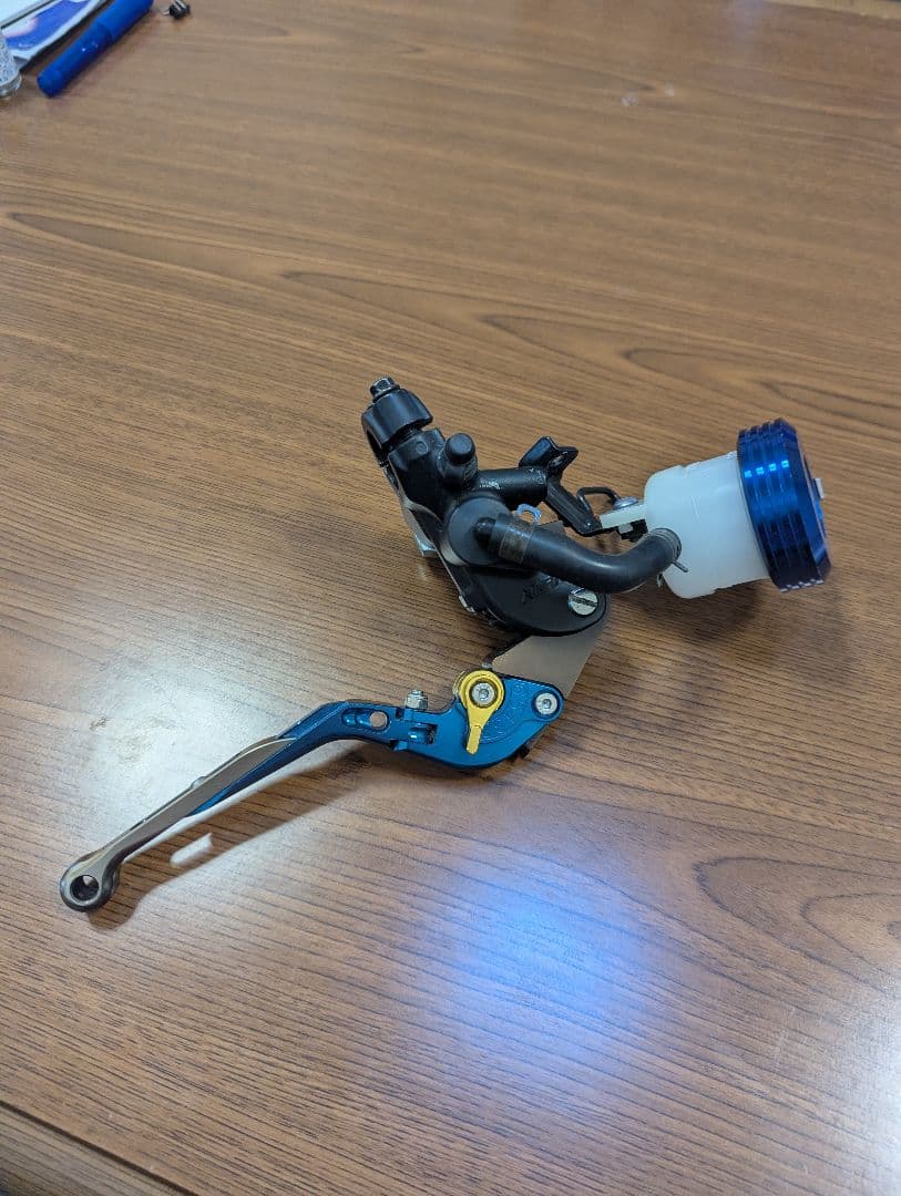 NISINラジアルマウント フロントブレーキマスターシリンダー社外レバー付き美品