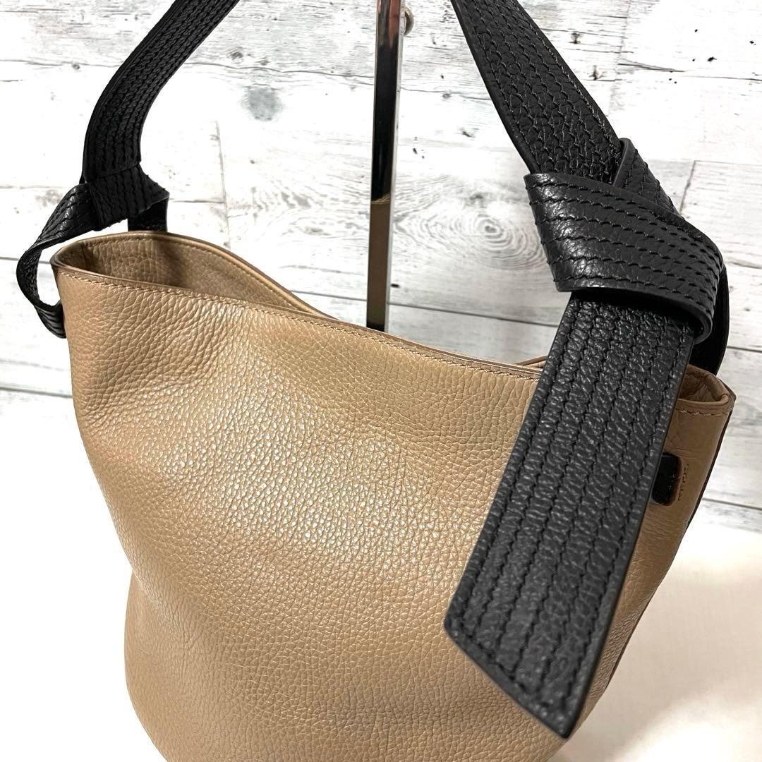 hhs115【未使用級】WAKO × MAURO GOVERNA MISO