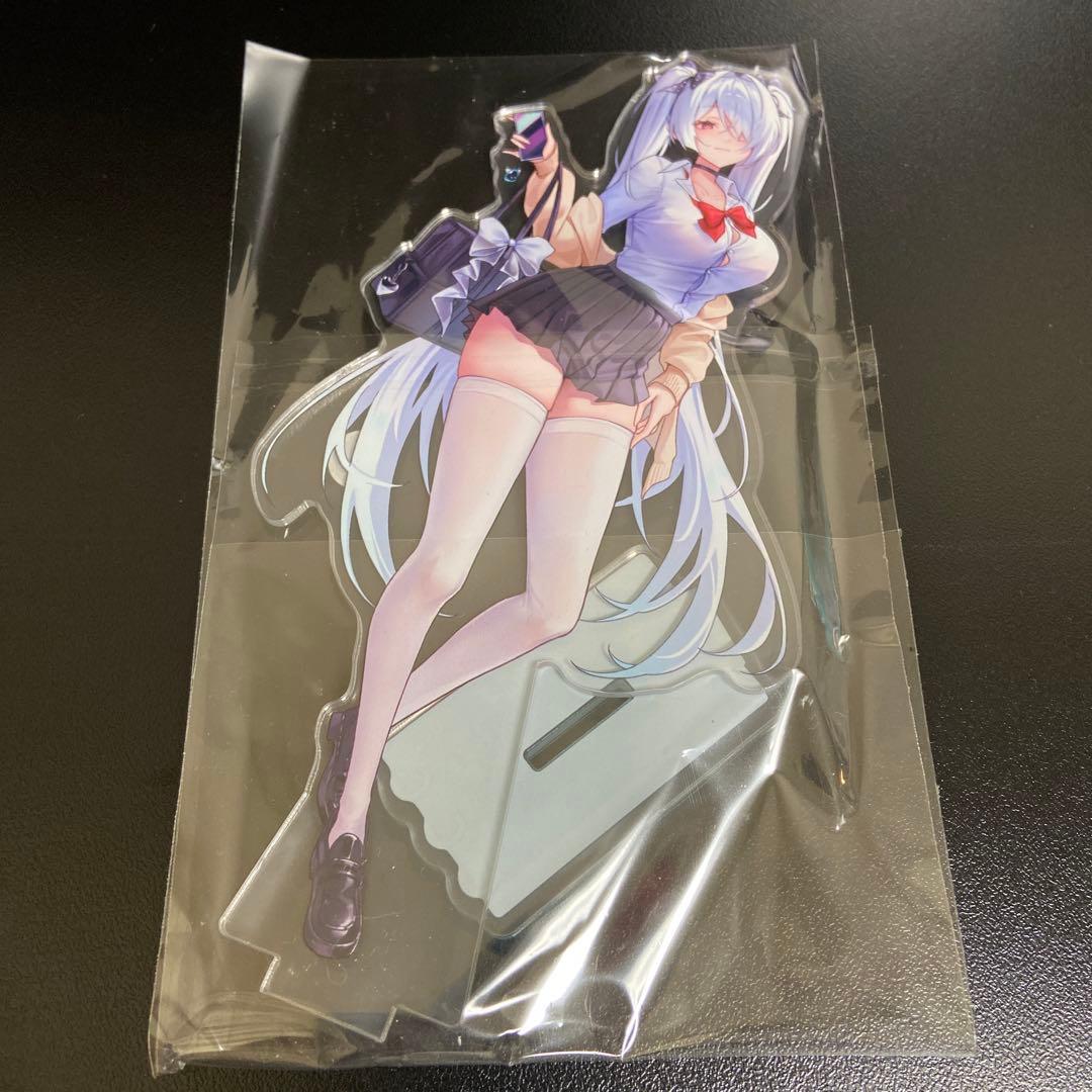 韓国　勝利の女神NIKKE　ニケ　制服　シンデレラ　アクリルスタンド　その1