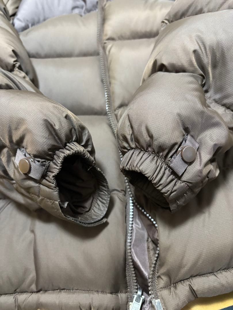 【超希少モデル！】ケンダル・ジェンナー着用 ヌプシ 700 ブラウン 茶色　M