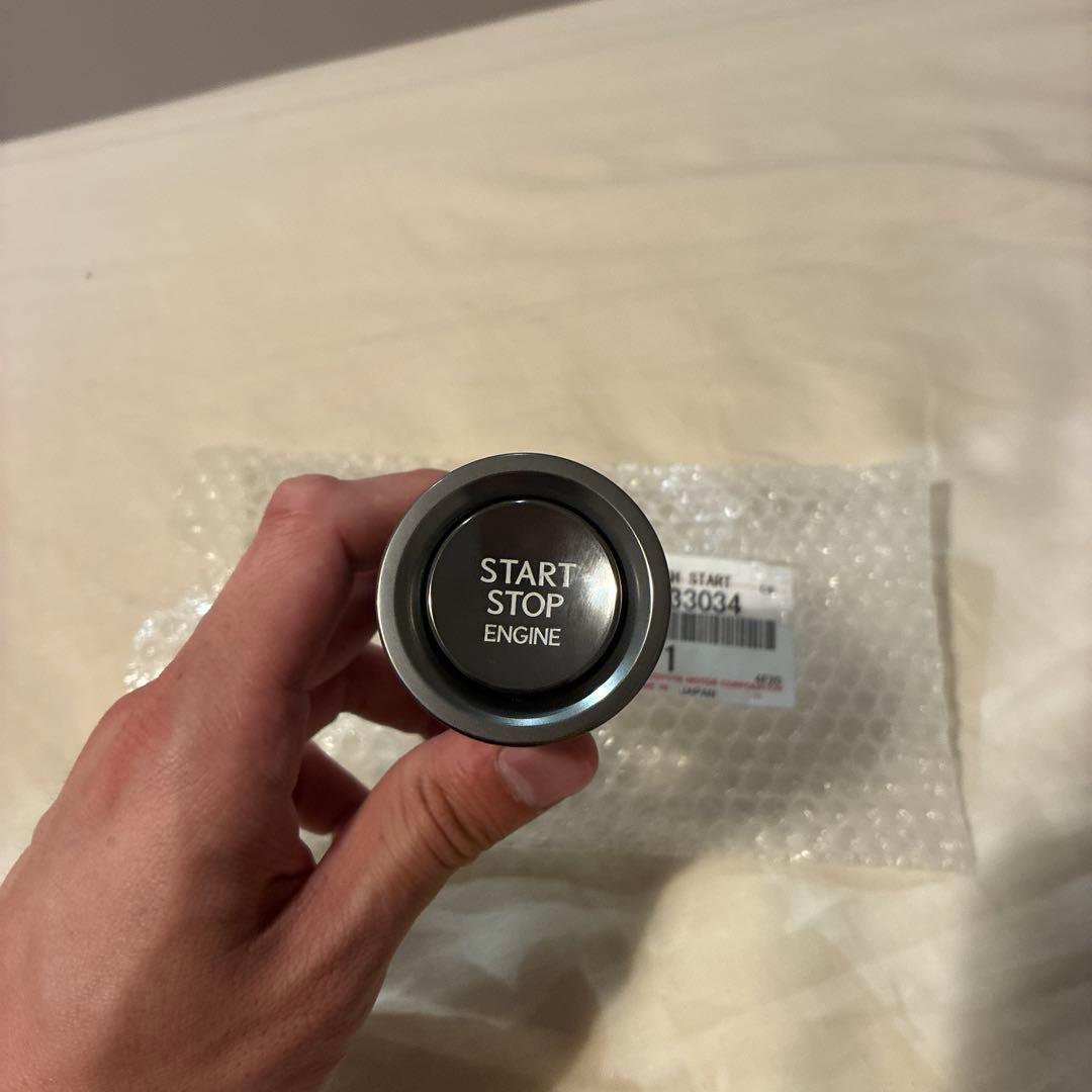 レクサス　LC500 プッシュスタートスイッチ