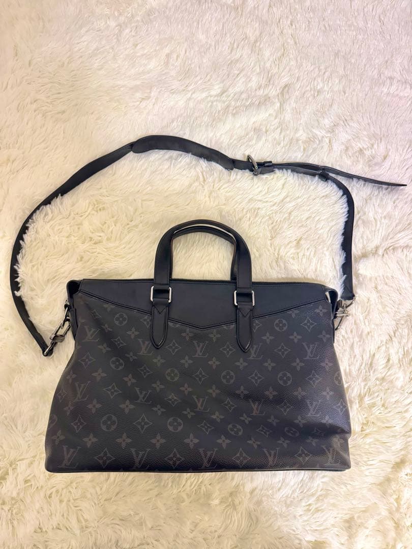 ルイヴィトン モノグラム エクリプス エクスプローラー M40566