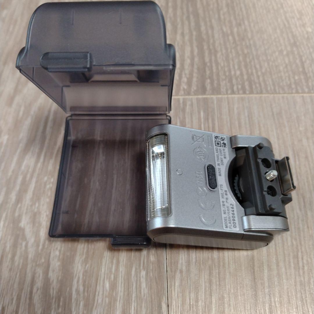 SONY Nex-5 ミラーレスカメラ シルバー 本体と付属品