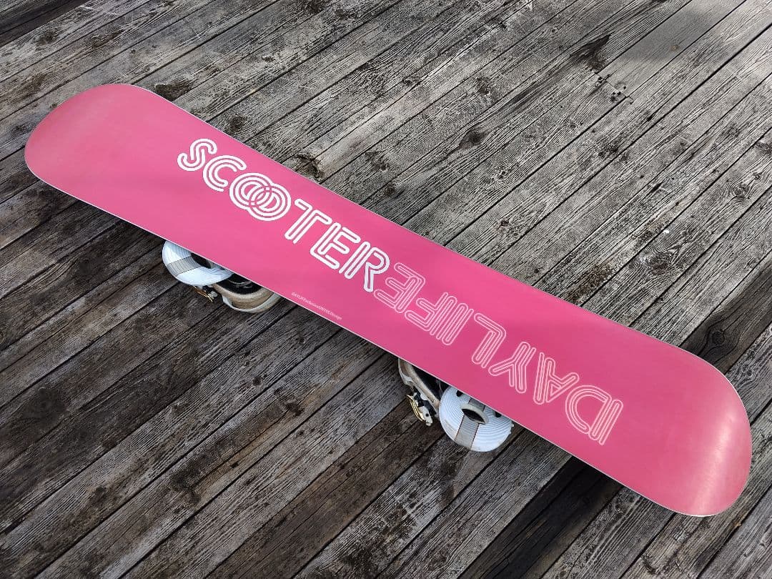 スノーボード 2点セット SCOOTER DAYLIFE 147 FLUX 蛇柄