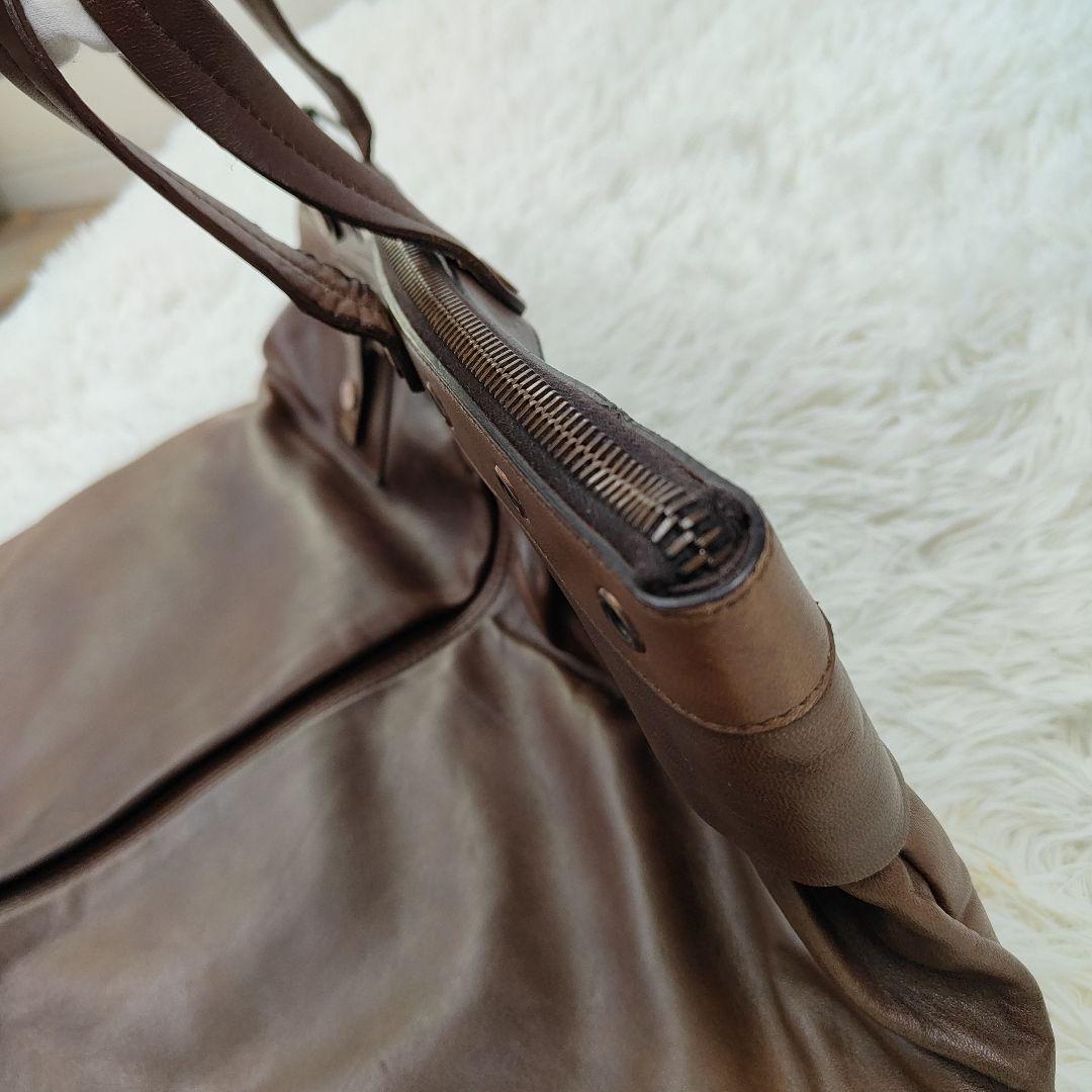 CELINE　トートバッグ　A4収納可能 レザー　トリオンフ