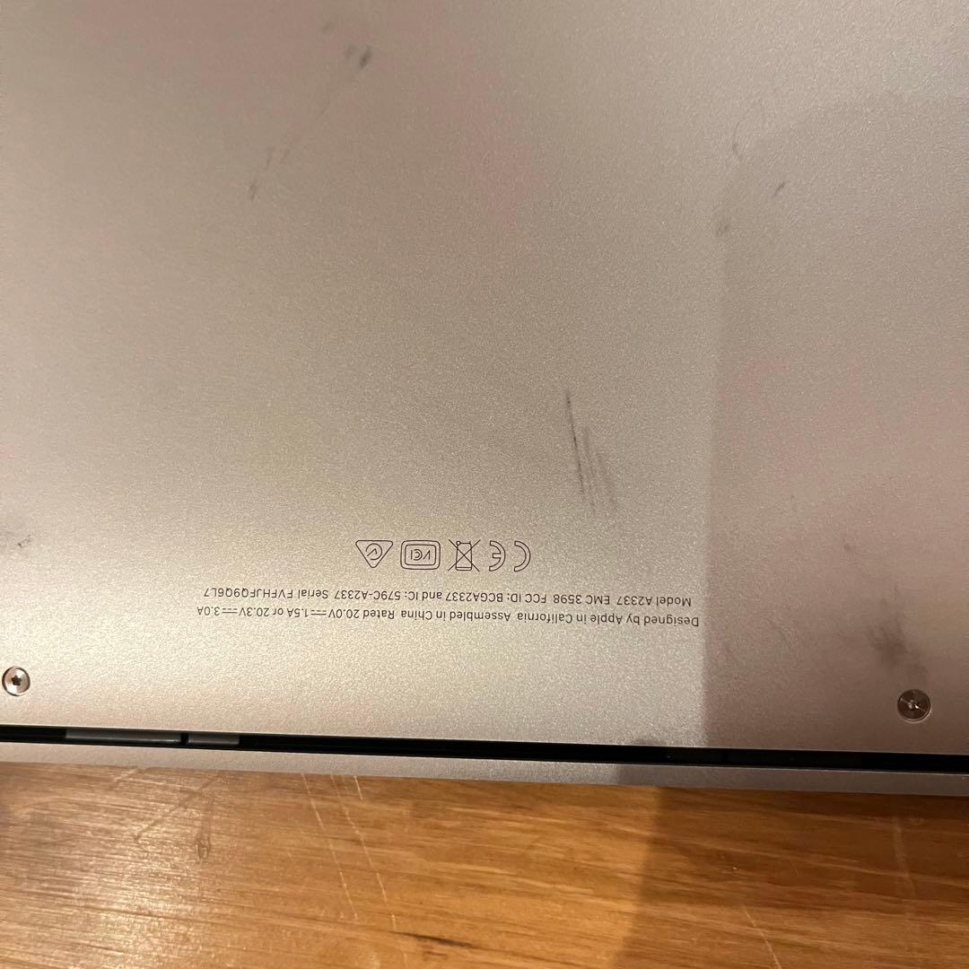 Apple MacBookAir M1 13インチ　95%バッテリー　256GB