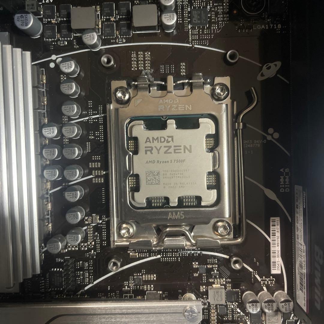 AMD Ryzen 5 7500F CPU 美品
