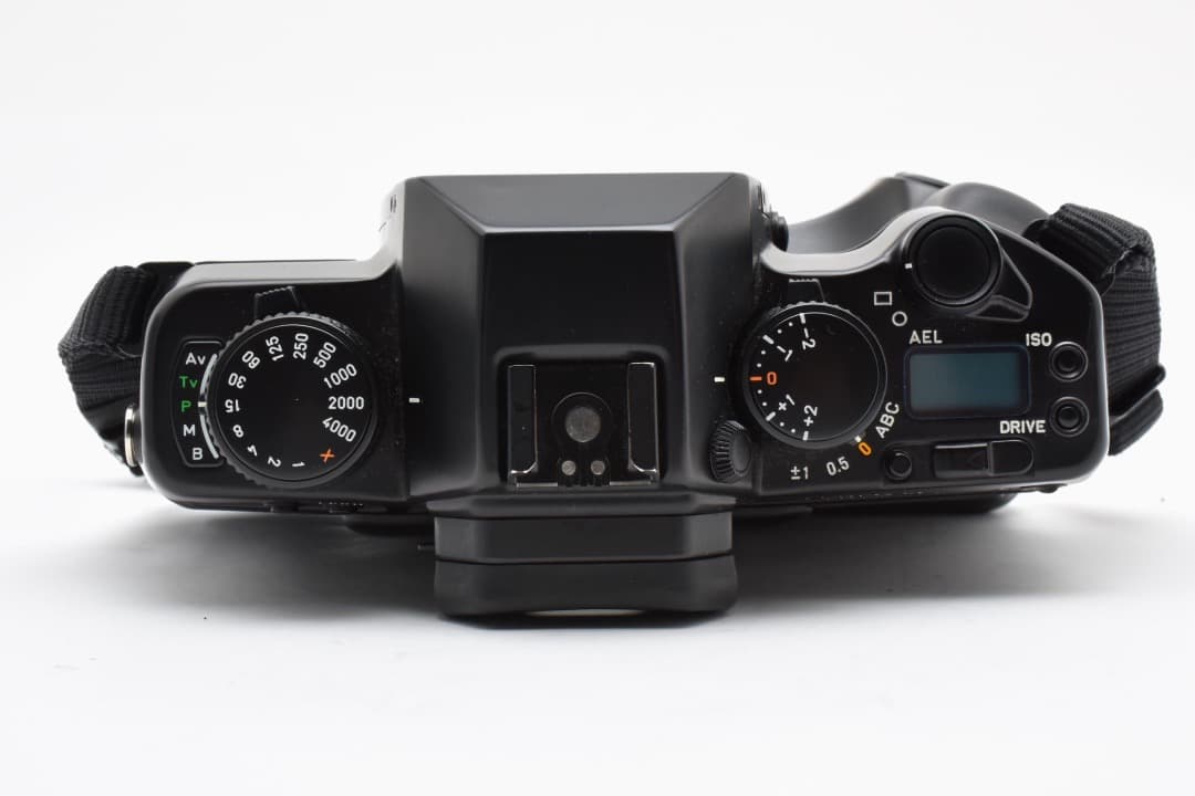 完動美品 コンタックス Contax ST 一眼レフ 動作確認済 2321