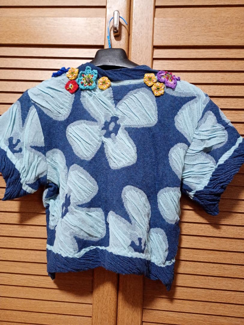 アルベロベロ　新品未使用 ボレロ　カーディガン　ブローチ付