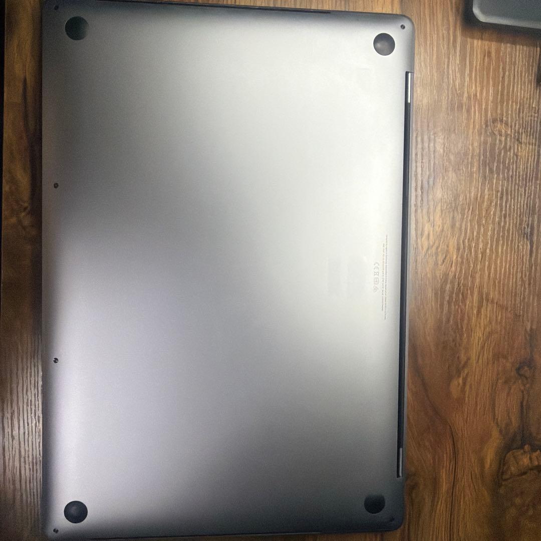 Apple MacBook Pro 2019 16インチ スペースグレー