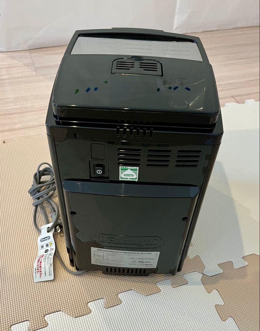 デロンギ　エスプレッソマシンMagnifica S