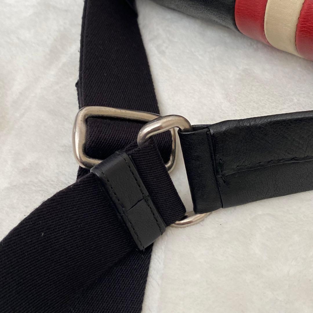 バリー　BALLY ショルダーバッグ　メッセンジャーバッグ　本皮　ブラック