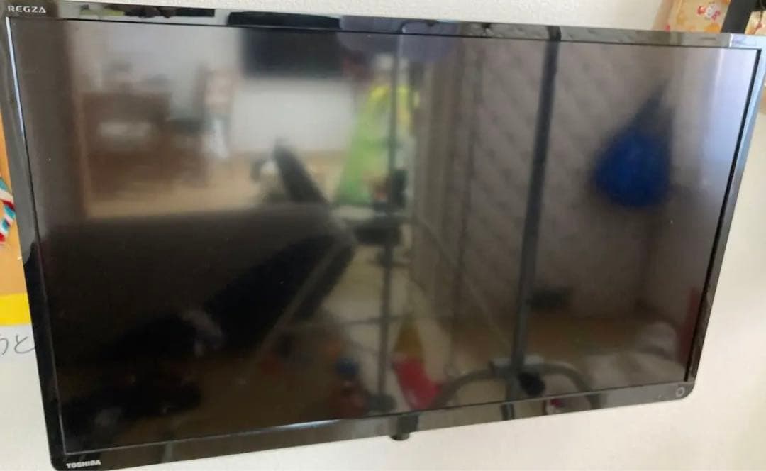 TOSHIBA LED REGZA S8 32S8（手渡しの場合5000円）
