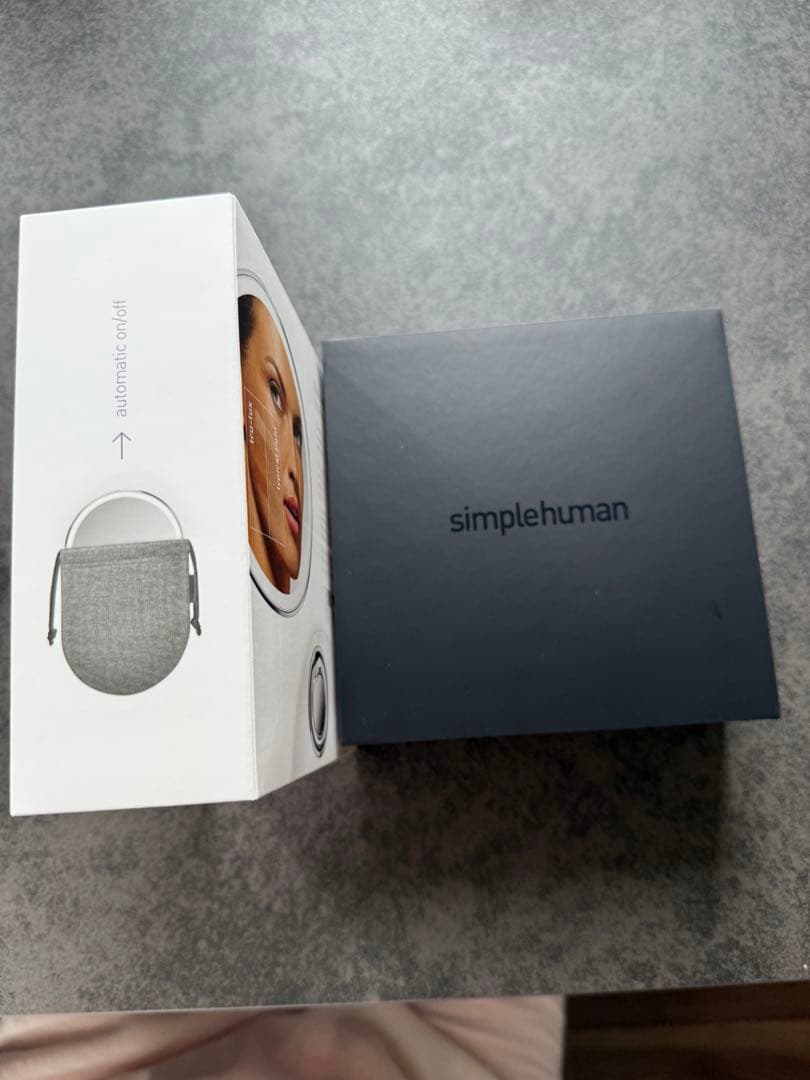 simplehuman LED拡大鏡 収納ポーチ付き