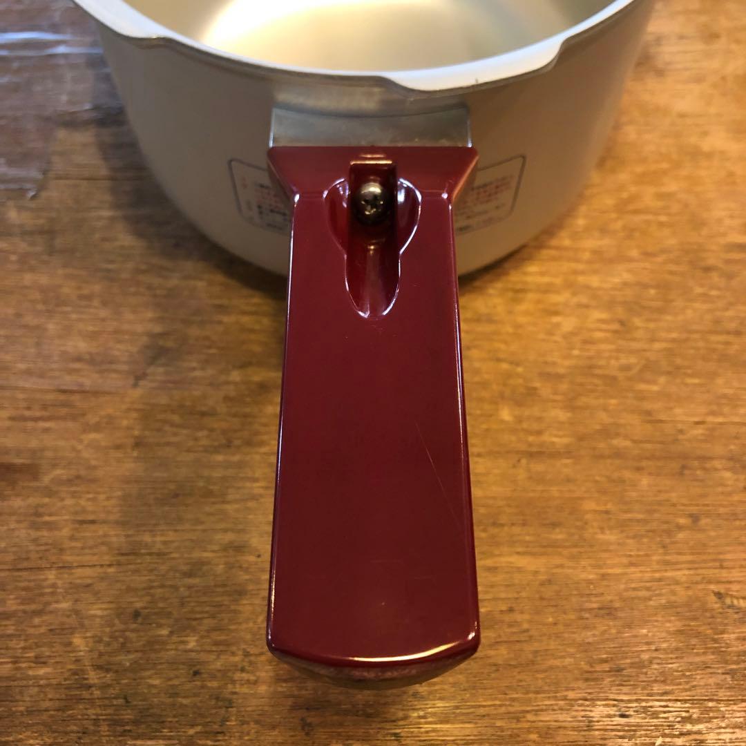 【新品未使用】理研 圧力鍋 こなべちゃん 3.0L 4号炊