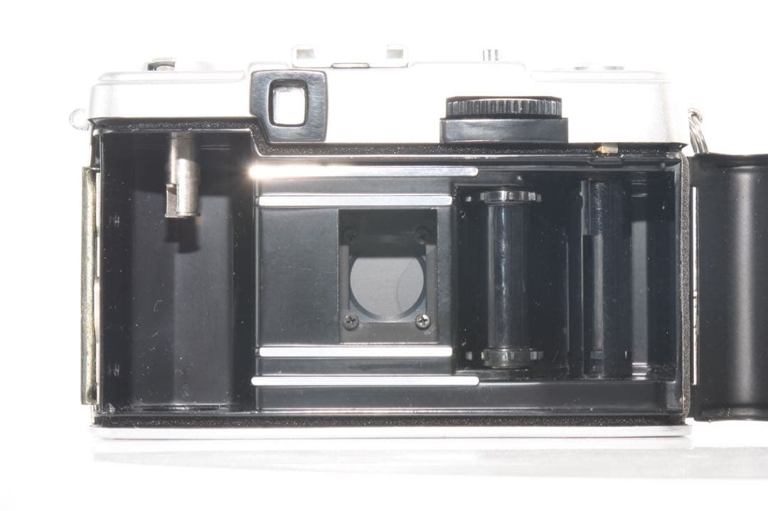 整備品　OLYMPUS PEN EE-3 コンパクトフィルムカメラ　ハーフサイズ