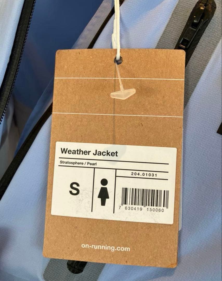 【新品試着のみ】On ウェザージャケット ランニングウェア／Sサイズ