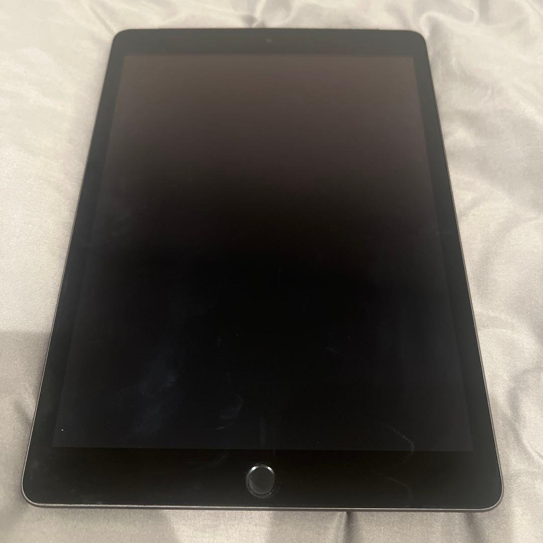 Apple iPad スペースグレー 本体　第9世代