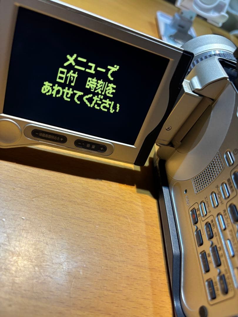 SONY DCR-TRV30 MiniDV、デジタルビデオカメラ