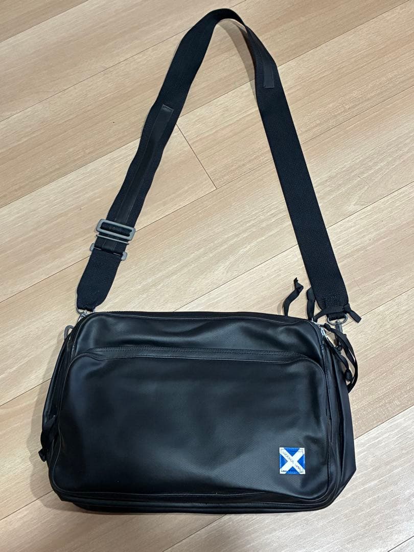 ラゲッジレーベル　吉田カバン　黒