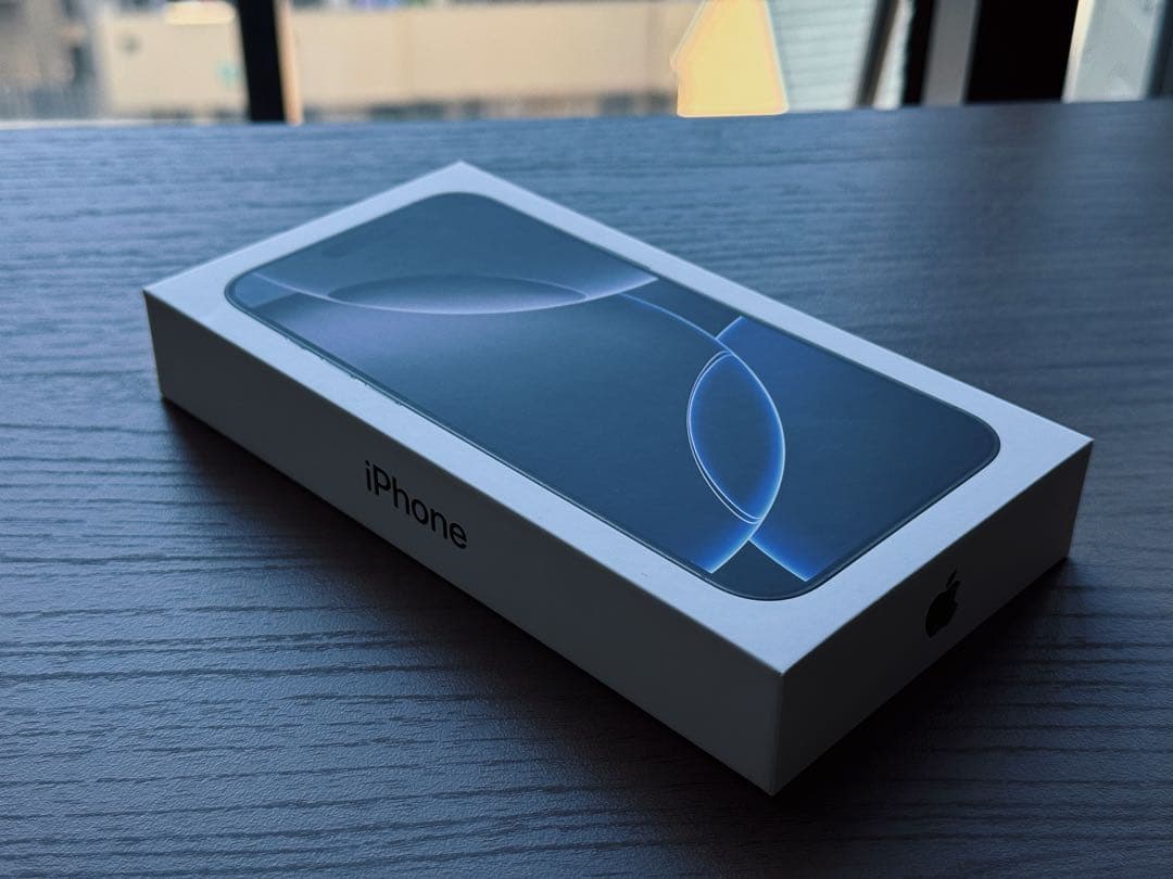 iPhone 16 Pro Max 512GB ブラックチタニウム 本体